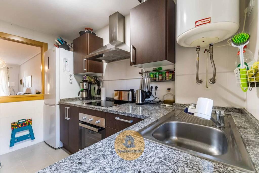 Apartamento Con Amplia Terraza En Fuengirola Daire Dış mekan fotoğraf